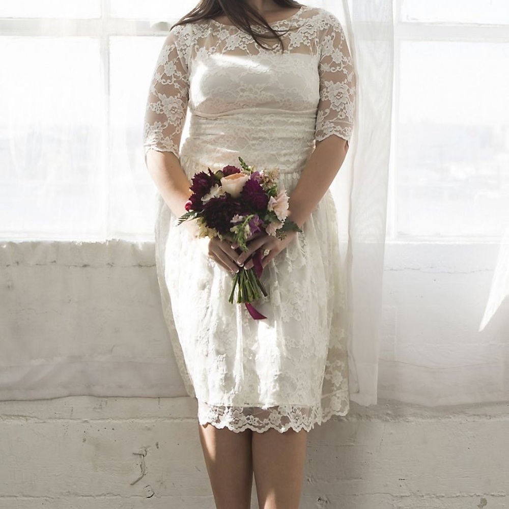Wedding Dress - Plus Size 3/4 Sleeve Lace